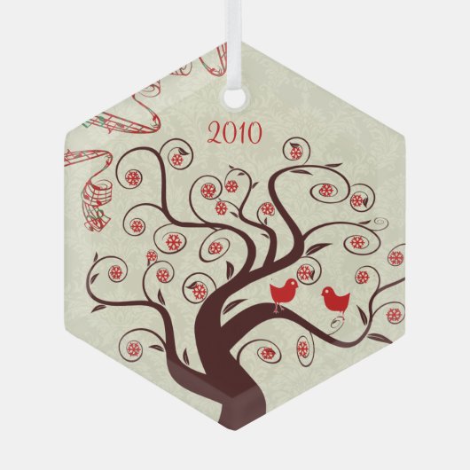 赤い鳥が木のクリスマスオーナメントを渦巻く ガラスオーナメント (正面)