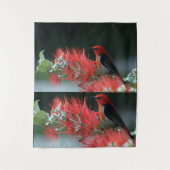 赤い鳥の緑の枝壁アート – 印象的 タペストリー (正面)