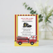 赤い黄ストライプの色の消防車の子供の4歳の誕生日 ポストカード (スタンド正面)