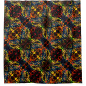 赤い黄色の緑の濃い花の細断紙? シャワーカーテン (正面)