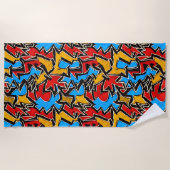 赤い黄色の黒い落書き（青） ビーチタオル (正面)