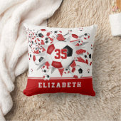 赤い黒いチームカラーの女の子サッカーボール クッション (ブランケット)