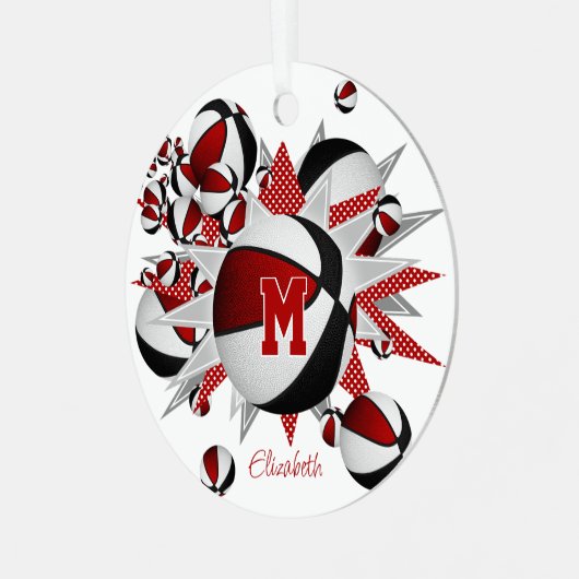 赤い黒いバスケットの星の女の子は記念の年 メタルオーナメント (正面左)