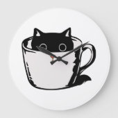 赤い鼻の黒い子猫がカップに隠れている ラージ壁時計 (正面)