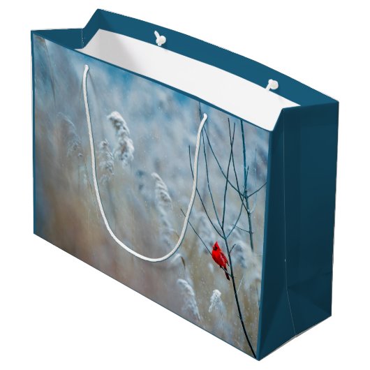 赤い（鳥）ショウジョウコウカンチョウの冬の自然写真クリスマス ラージペーパーバッグ (裏面アングル)