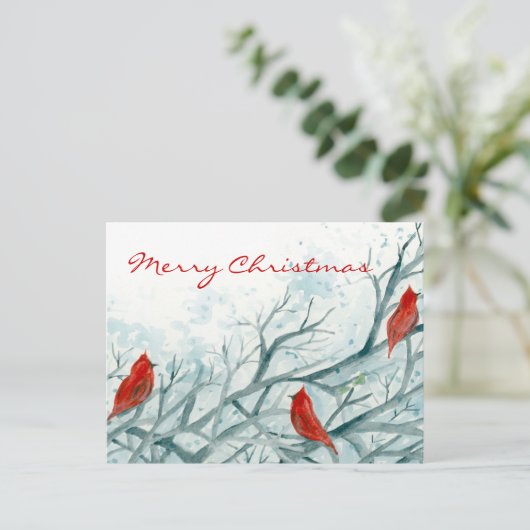 赤い（鳥）ショウジョウコウカンチョウの鳥の冬の木はクリスマスを楽しむ シーズンポストカード (スタンド正面)