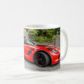 赤いC7シボレー・コルベット コーヒーマグカップ (正面右)