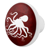 赤いR -ノブのタコ6の白 セラミックノブ (右)