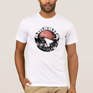 赤いtoadstool、テングタケ属のmuscaria、ベニテングタケ tシャツ