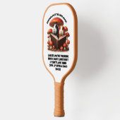 赤おもしろいい読キノコの下のモルモット ピックルボールラケット (左)