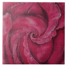 赤がクローズアップで上昇した