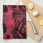 赤くおよび黒いゴシック様式レースの頭骨 キッチンタオル (四つ折り)