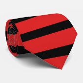 赤くおよび黒い横のストライプ ネクタイ (ロール)