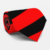 赤くおよび黒くストライプのなタイ(厚く縞で飾ります) ネクタイ (ロール)