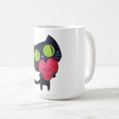 赤くかわいいハートを抱き締めているロマンチックな猫 コーヒーマグカップ (正面右)
