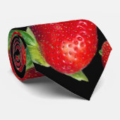 赤くておいしいイチゴ、 ネクタイ (ロール)