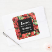 赤くてジューシーなイチゴのローソク事業の写真 スクエアシール (封筒)