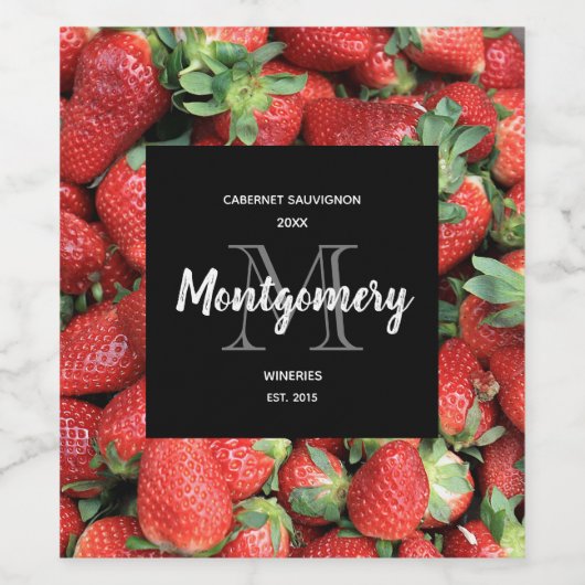 赤くてジューシーなイチゴのワイン作りの写真 ワインラベル (シングルラベル)
