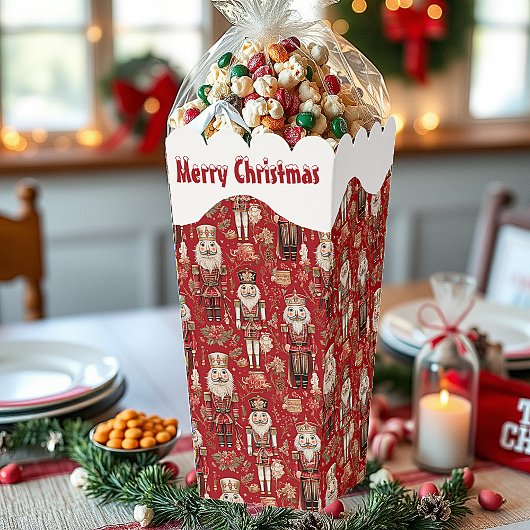 赤くるみ割りパターンのクリスマス雪キャップ フェイバーボックス