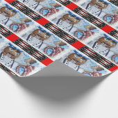 赤くパターン（の模様が）あるなくるみ割りのキス ラッピングペーパー (角)