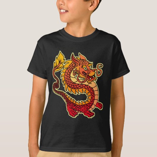 赤く中国のなドラゴンは暗いTシャツをからかいます Tシャツ (正面)