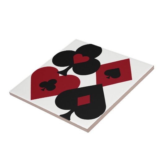 赤く及び黒いトランプのポーカーのトランプのスーツ タイル (側面)