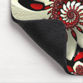 赤く及び黒い螺線形のフラクタル マウスパッド (コーナー)