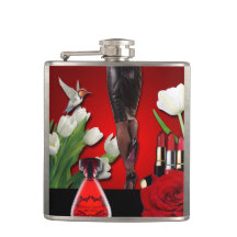 赤く及び黒くガーリーなファッション