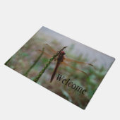 赤く基本的なMeadowhawkのトンボの歓迎 ドアマット (アングル)