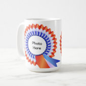 赤く、白く及び青のロゼットの写真のマグ コーヒーマグカップ (正面左)