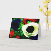 赤く、白く、および青のアネモネのブランクの挨拶状 カード (黄色い花)