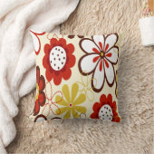 赤く、黄色いおよびブラウン装飾用クッションを開花します クッション (ブランケット)