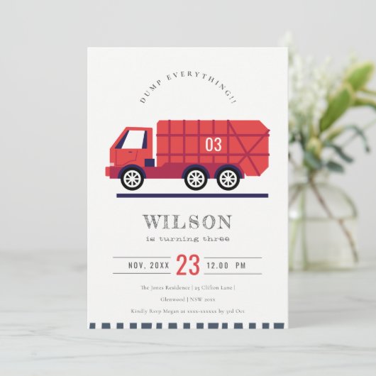 赤ごみトラックの子供たち任意の年齢誕生日招待状 サンキューカード (スタンド正面)