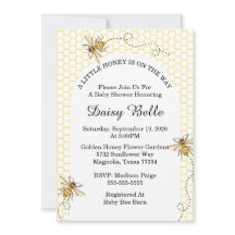 赤ちゃんのシャワーが途中で少し蜂蜜が流れている