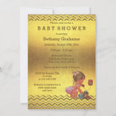 赤ちゃんの女の子と電話 赤ちゃんの歓迎会 ゴールドのシェブロン 招待状 (裏面)