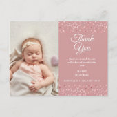 赤ちゃんの女の子の写真 愛 ハート スクリプト 誕生日のお礼 案内ポストカード (正面)