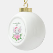 赤ちゃんの最初のクリスマス ピンクの象 緑の花 セラミックボールオーナメント (右)