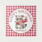 赤ちゃんの最初の赤いギンガムの誕生日  タペストリー (正面)