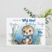 赤ちゃんオッターワイルドワンボーイ誕生日 招待状 (スタンド正面)