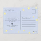 赤ちゃんシャワモダンーの水色の牛が月の上に飛び出した ポストカード (裏面)