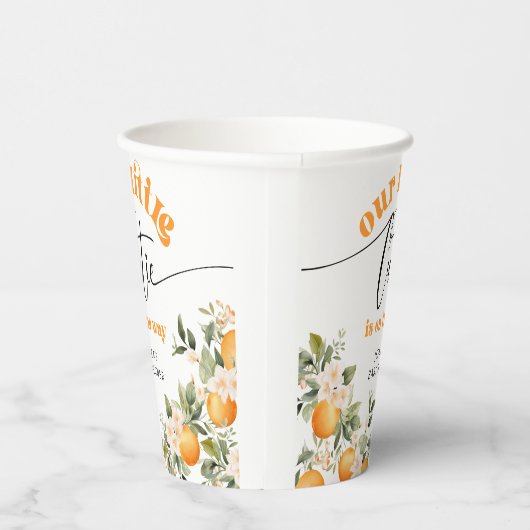 赤ちゃんシャワーかわいこちゃんの途中の小さな子供 紙コップ (右)