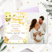 赤ちゃんシャワーの写真が途中にある小さな蜂蜜 招待状
