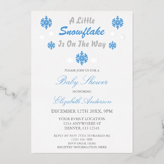 赤ちゃんシャワーの途中に少し雪の結晶がある 箔招待状 (正面)
