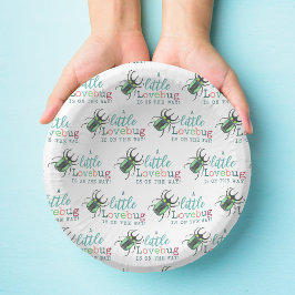 赤ちゃんシャワーの途中の小さな愛のバグ ペーパーボウル