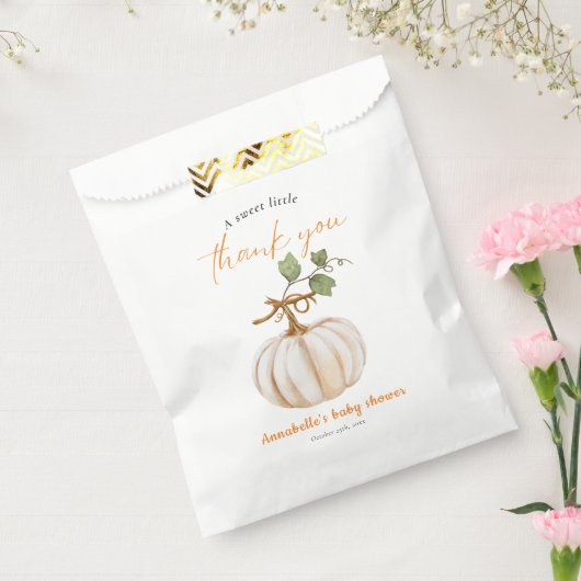 赤ちゃんシャワーの途中の甘い小さなかぼちゃ フェイバーバッグ (封をした状態)