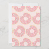 赤ちゃんシャワーを振るピンクのドーナツ&おむつ 招待状 (裏面)