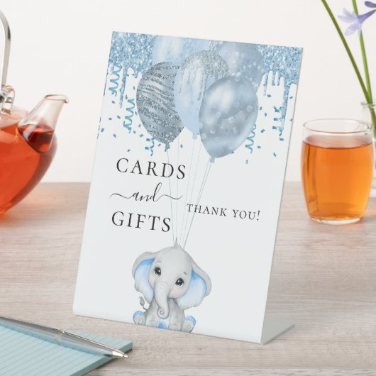 赤ちゃんシャワーエレファントボーイ青い風船ホワイトギフト 台座サイン (インサイチュ)