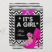 赤ちゃんシャワーガールピンクベビーシューシェブロン 招待状 (正面/裏面)