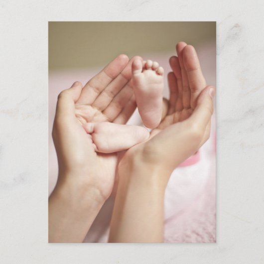 赤ちゃんシャワークリブ子供部屋母親期待 インビテーションポストカード (正面)