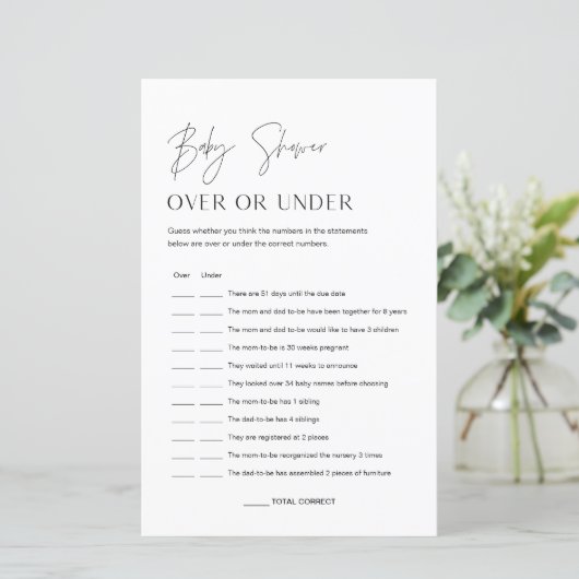 赤ちゃんシャワーゲームの上または下のハーローベビー (スタンド正面)